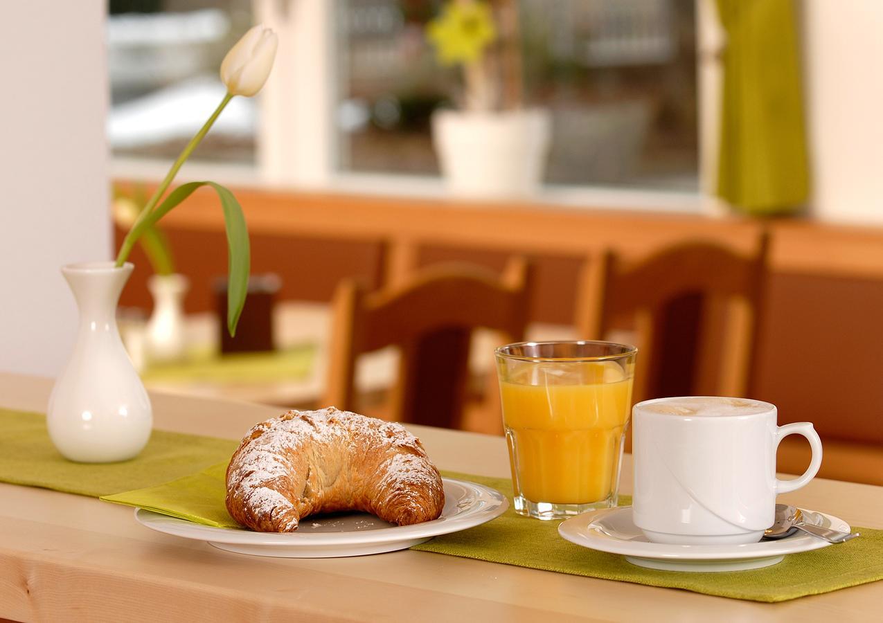 Garni Hotel Leitl Gmbh Eggenfelden Eksteriør bilde